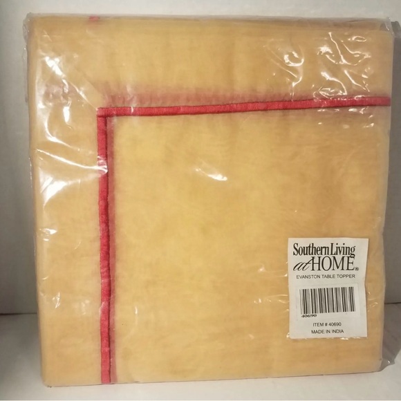 New Southern Living at Home Evanston Table Topper Cloth 40" x 40" 2-layer. - Picture 1 of 6